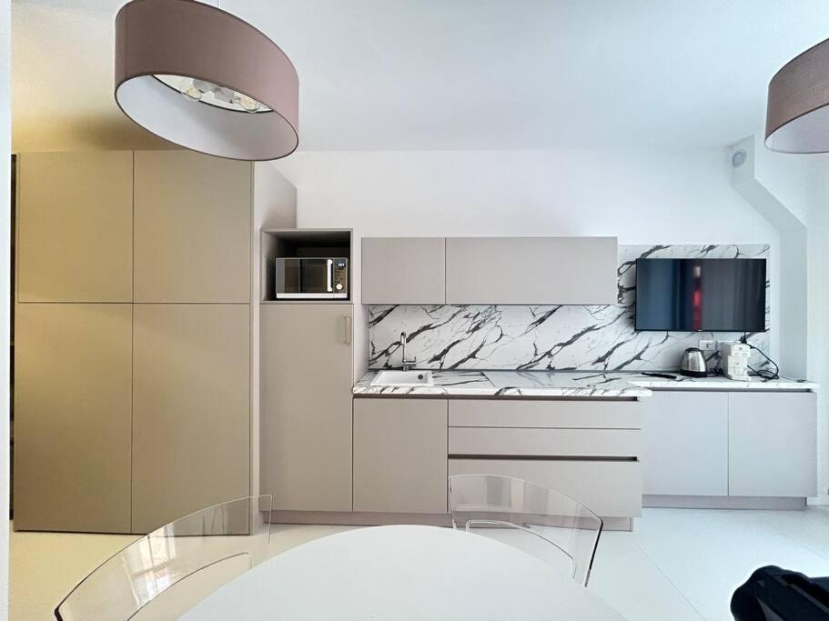 Homeby, Mascarella Patio Apartment 博洛尼亚 外观 照片