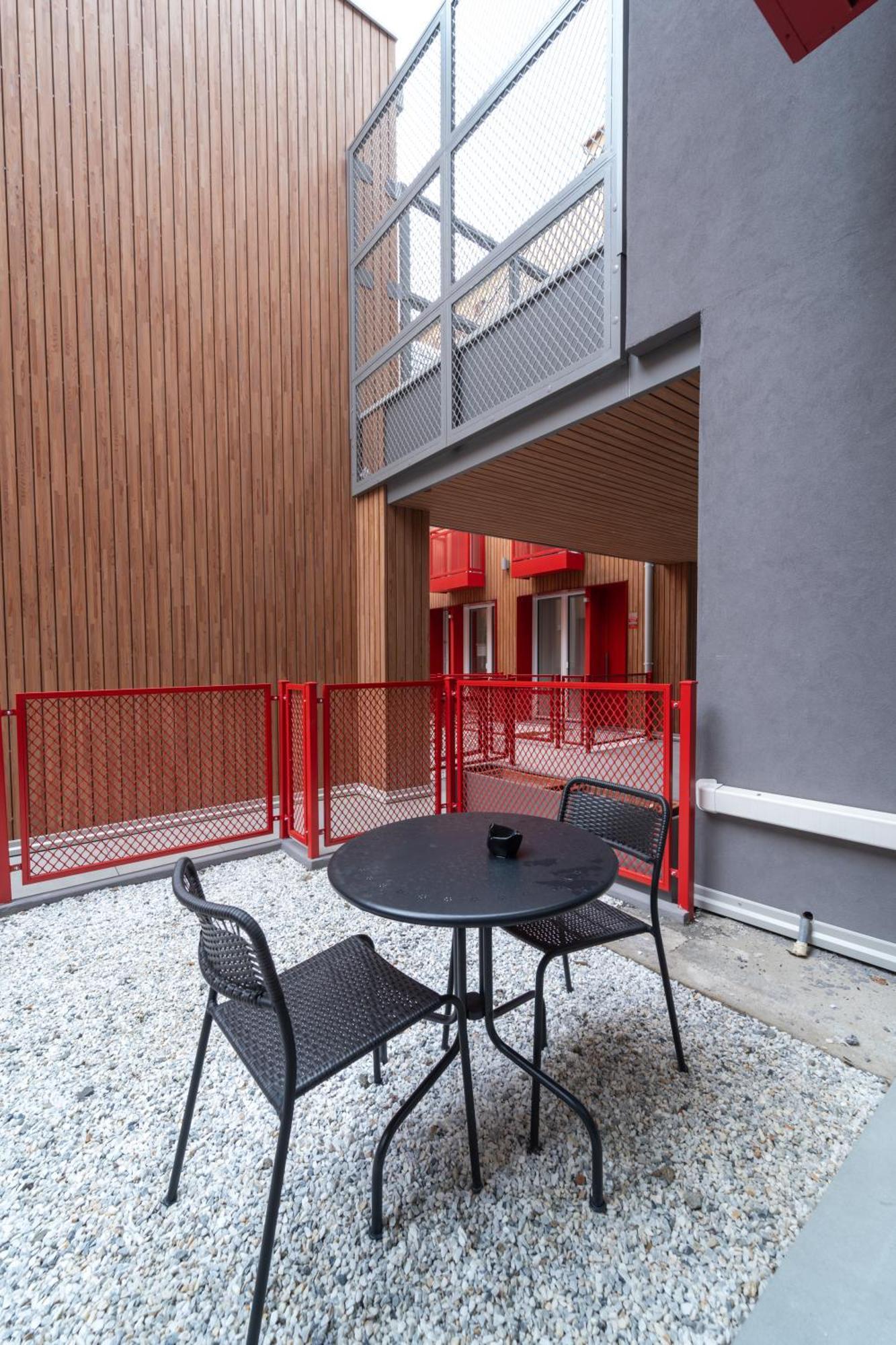 Homeby, Mascarella Patio Apartment 博洛尼亚 外观 照片